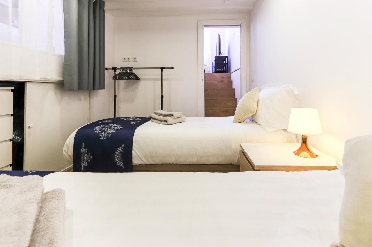 Wal Apartments- 3 Bedrooms With Parking Space Lisbon Exterior photo
